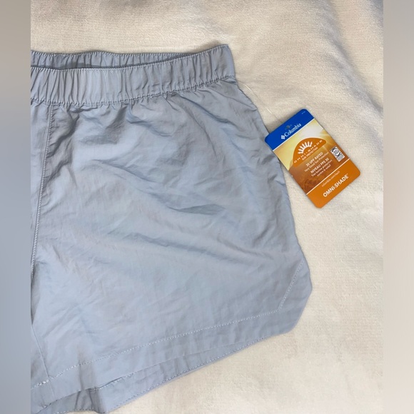 Columbia Loose Shorts - Picture 5 of 13